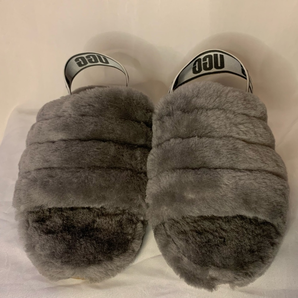 UGG gray fuzzy slides. Used in good condition.